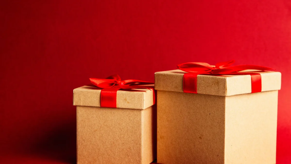 Armações de óculos variadas para presente de aniversário em ótica no Centro de Fortaleza